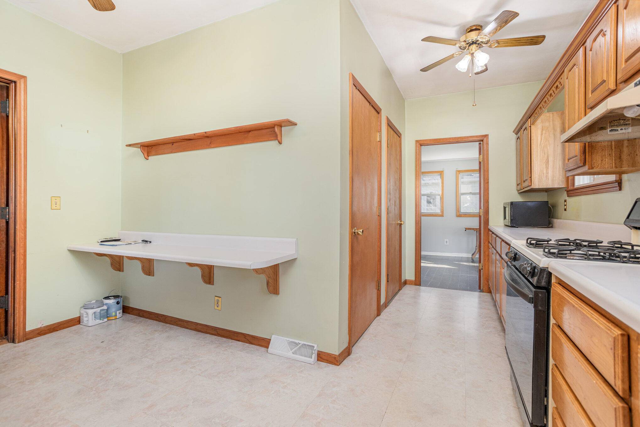 Mendon, MI 49072,218 W Jackson