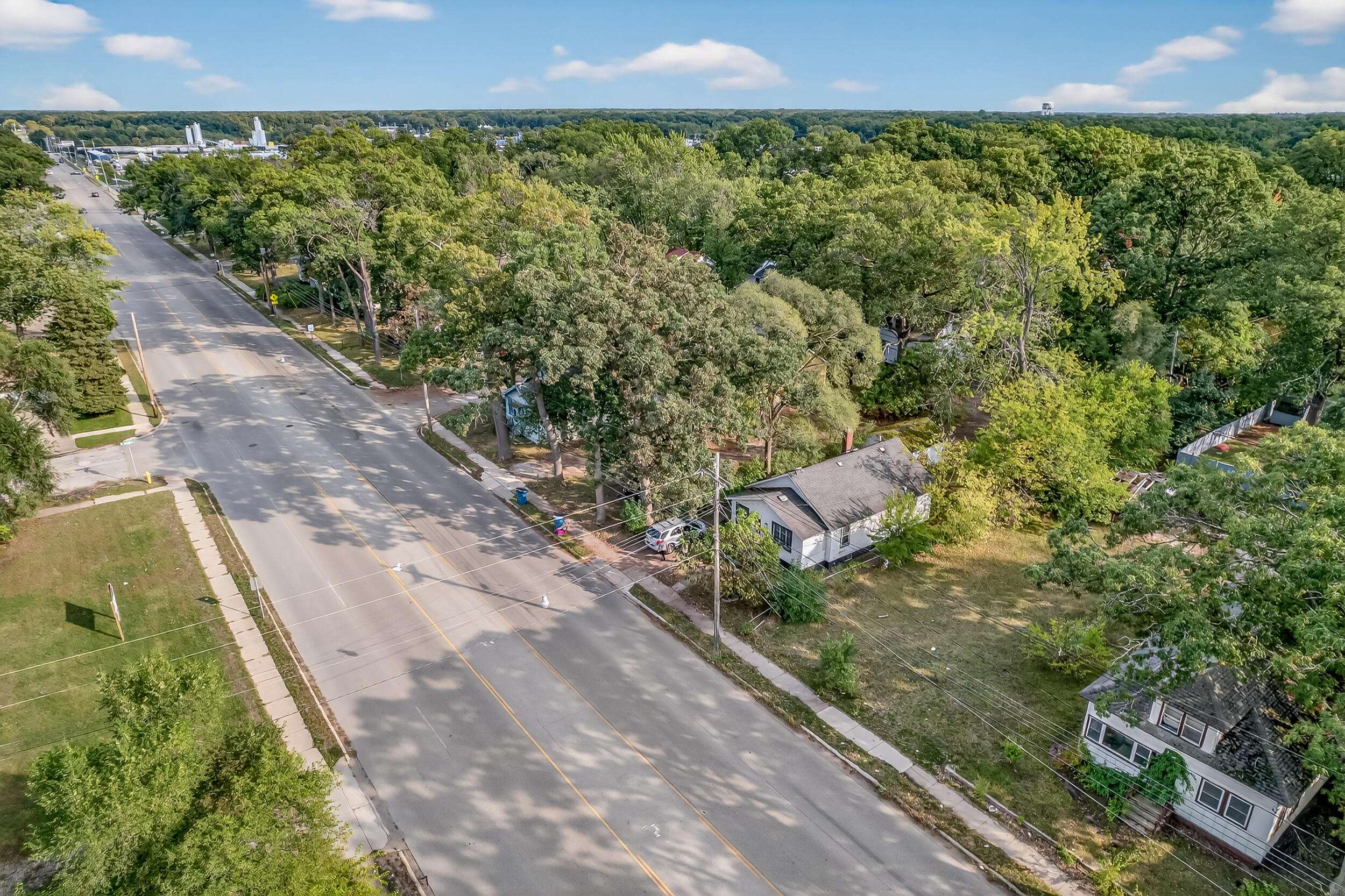 Muskegon, MI 49444,307 E Sherman BLVD