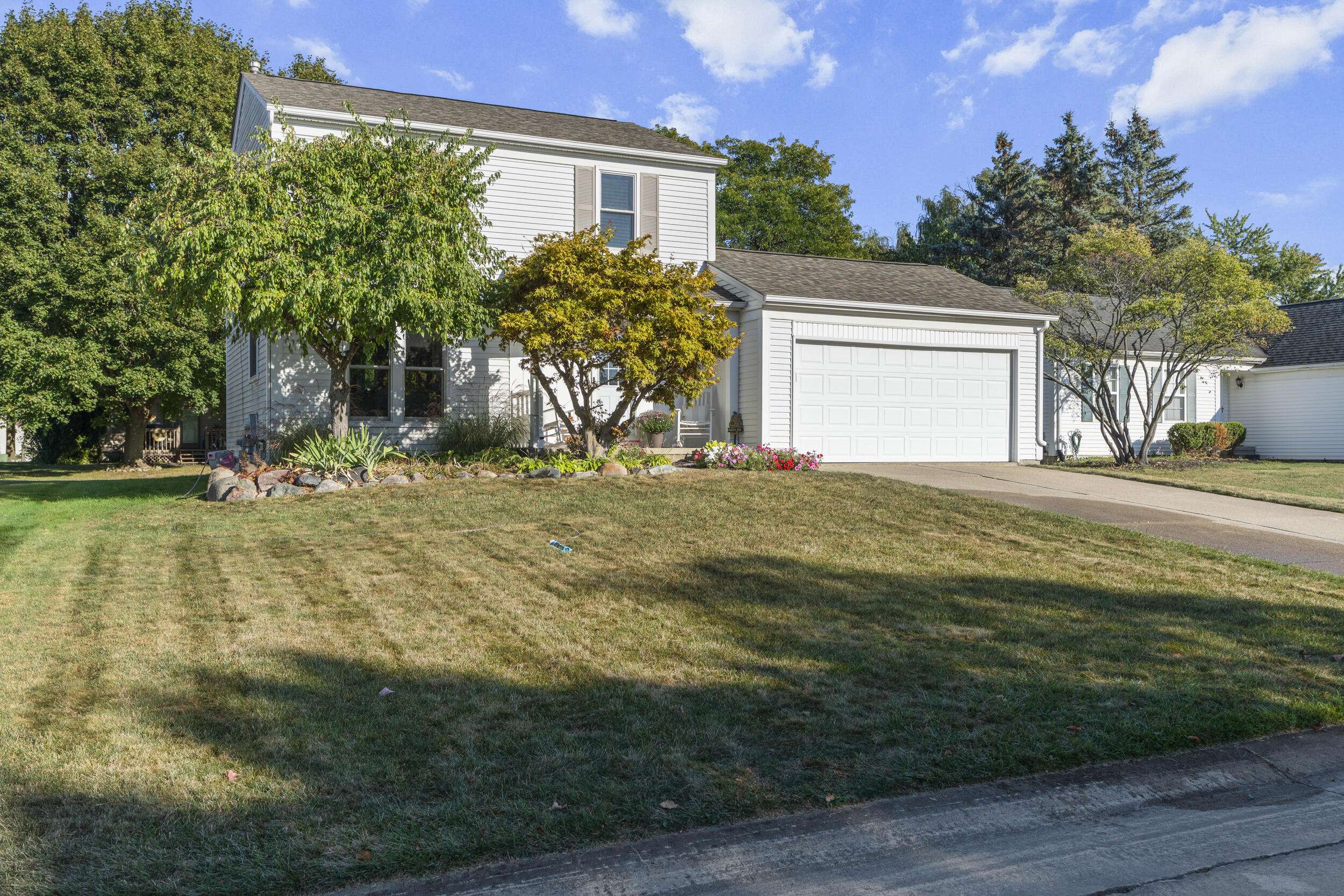 Rochester Hills, MI 48307,151 Dalton DR