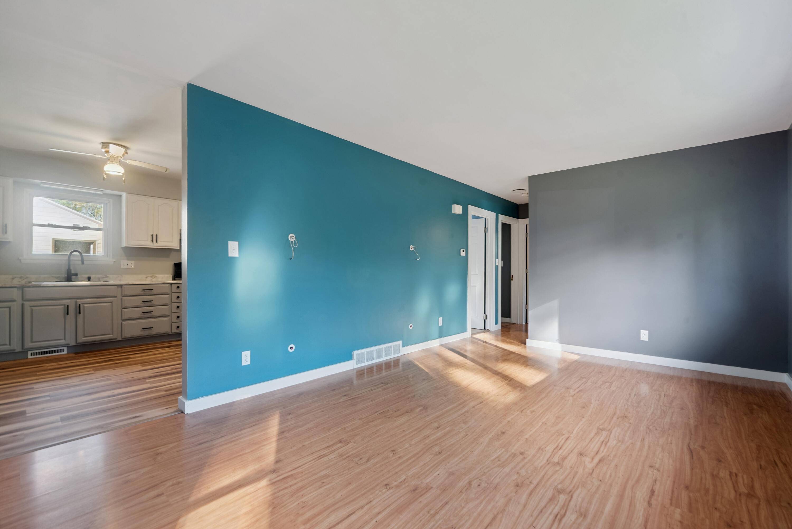 Holt, MI 48842,2097 Jefferson ST