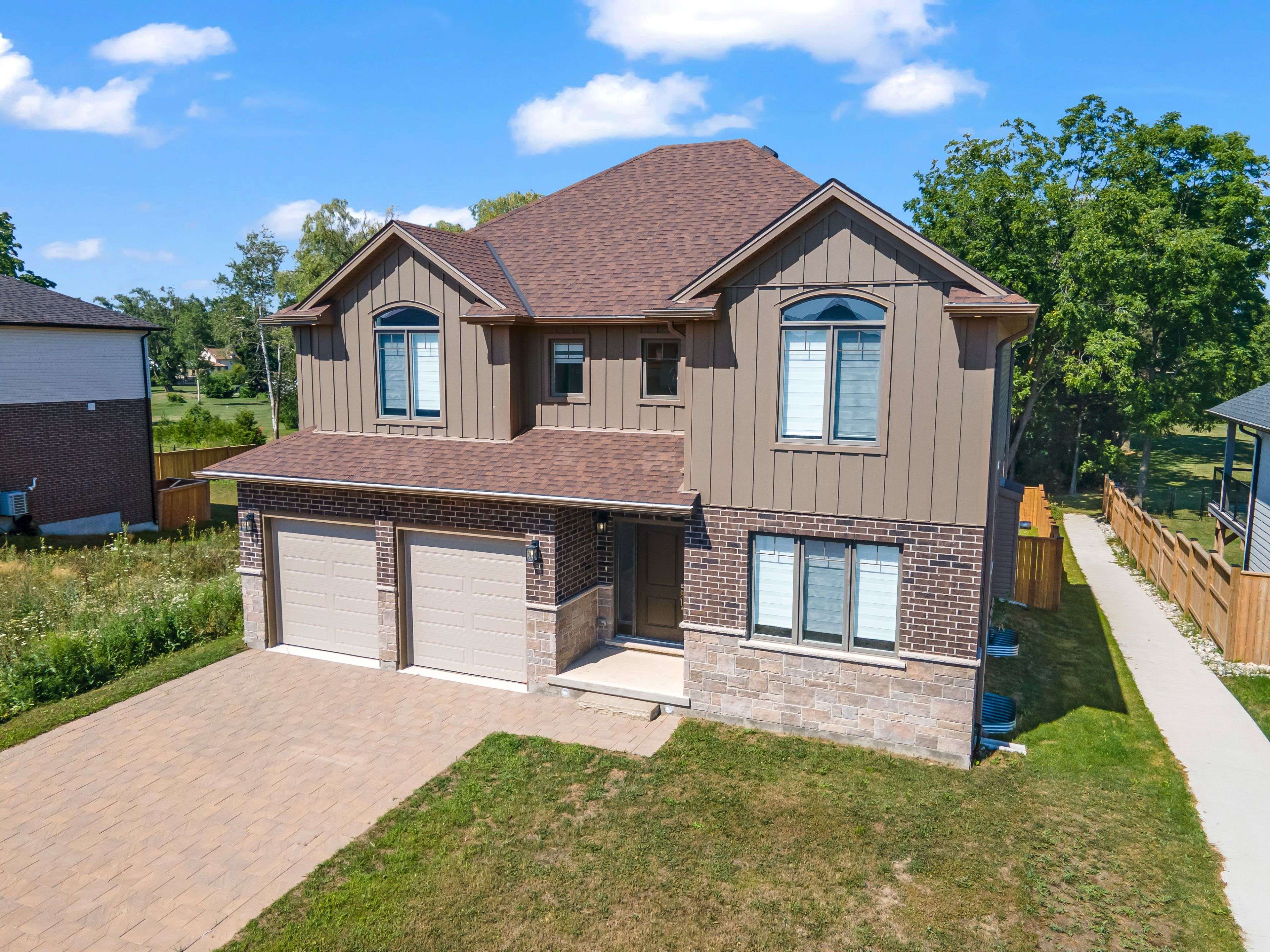 Southwold, ON N5P 3T2,74 Royal CRES