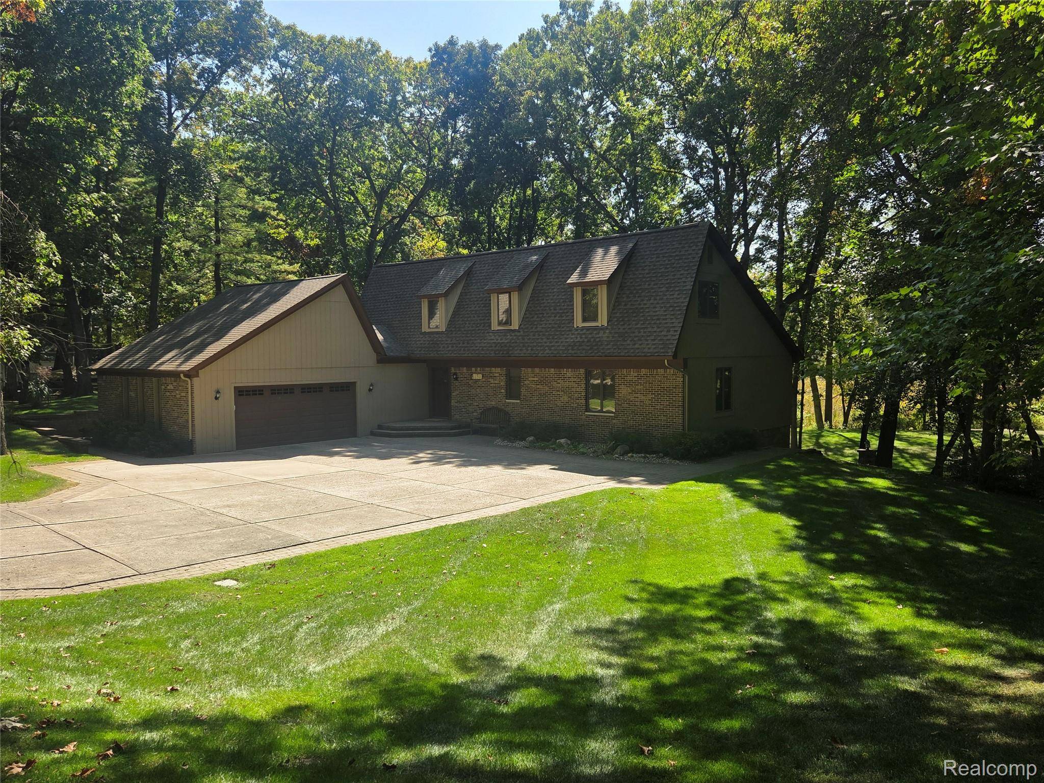 Brighton, MI 48114,11910 Brandywine DR