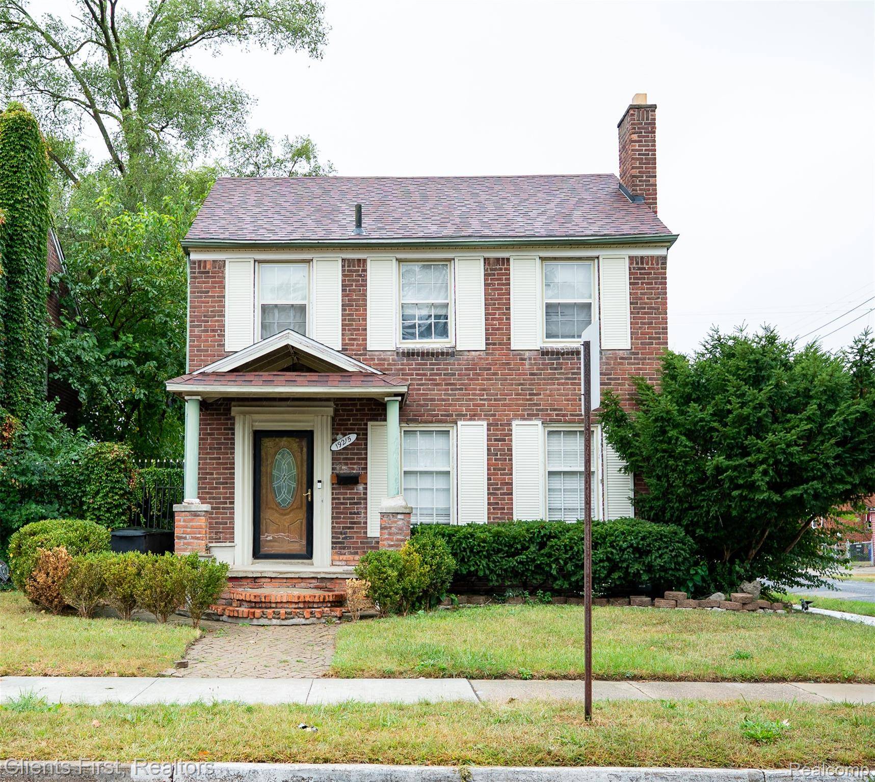 Detroit, MI 48235,19215 Steel ST