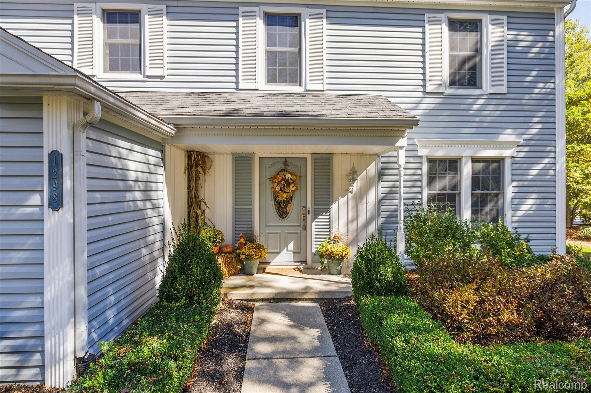 Rochester Hills, MI 48306,1298 W Fairview LN