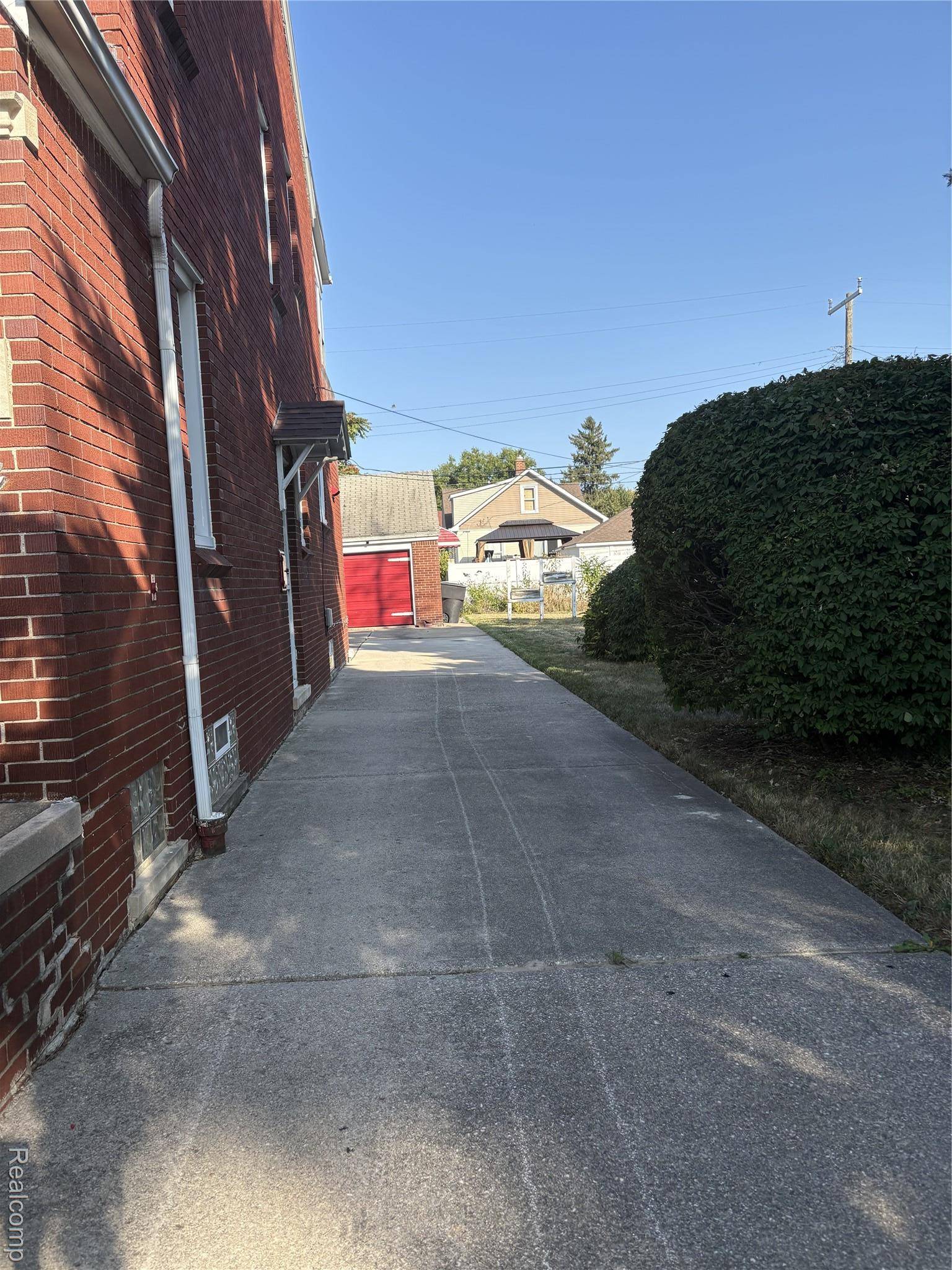 Detroit, MI 48234,19698 Packard ST