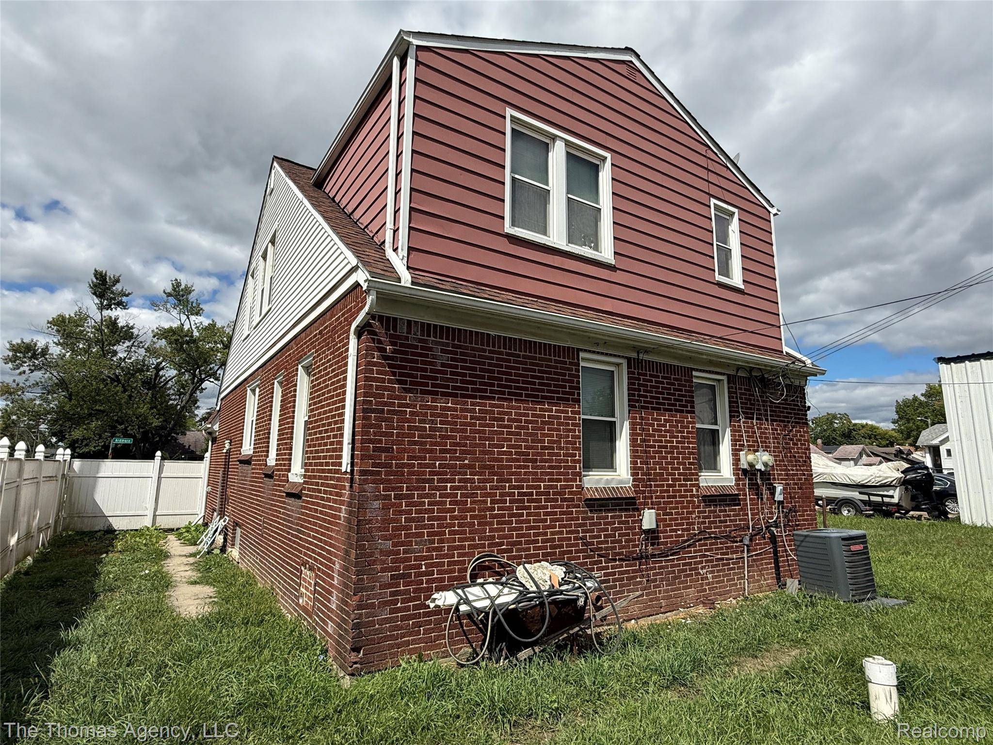 Detroit, MI 48227,14500 Ardmore ST