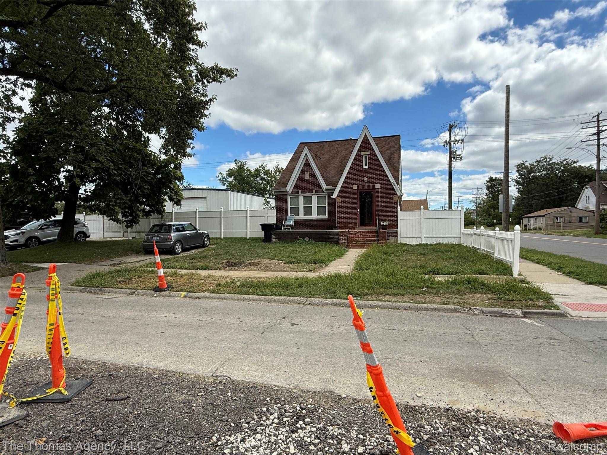 Detroit, MI 48227,14500 Ardmore ST