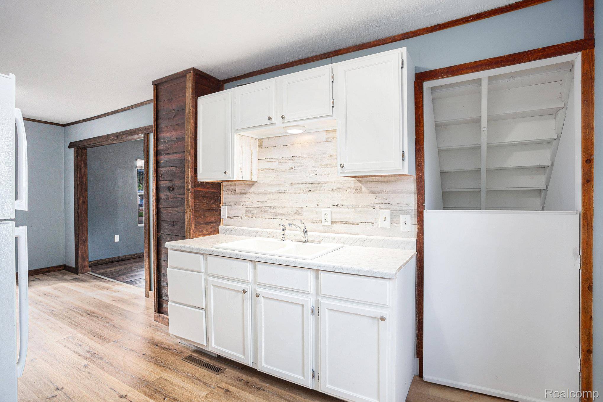 Pontiac, MI 48340,770 Cameron AVE