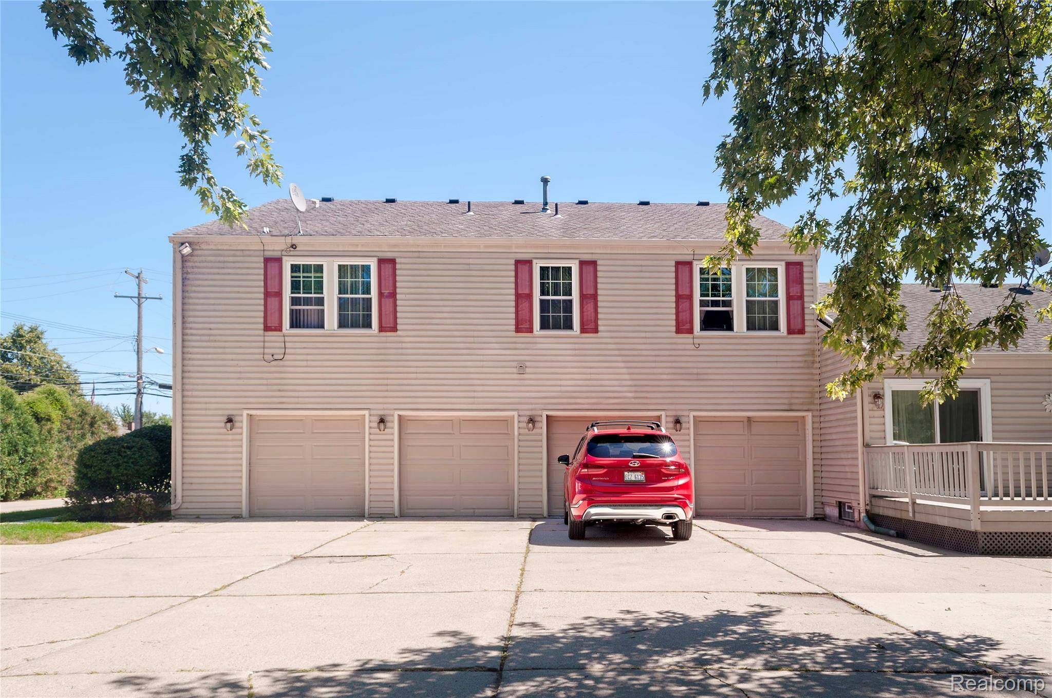 St. Clair Shores, MI 48080,24709 Greater Mack AVE #3