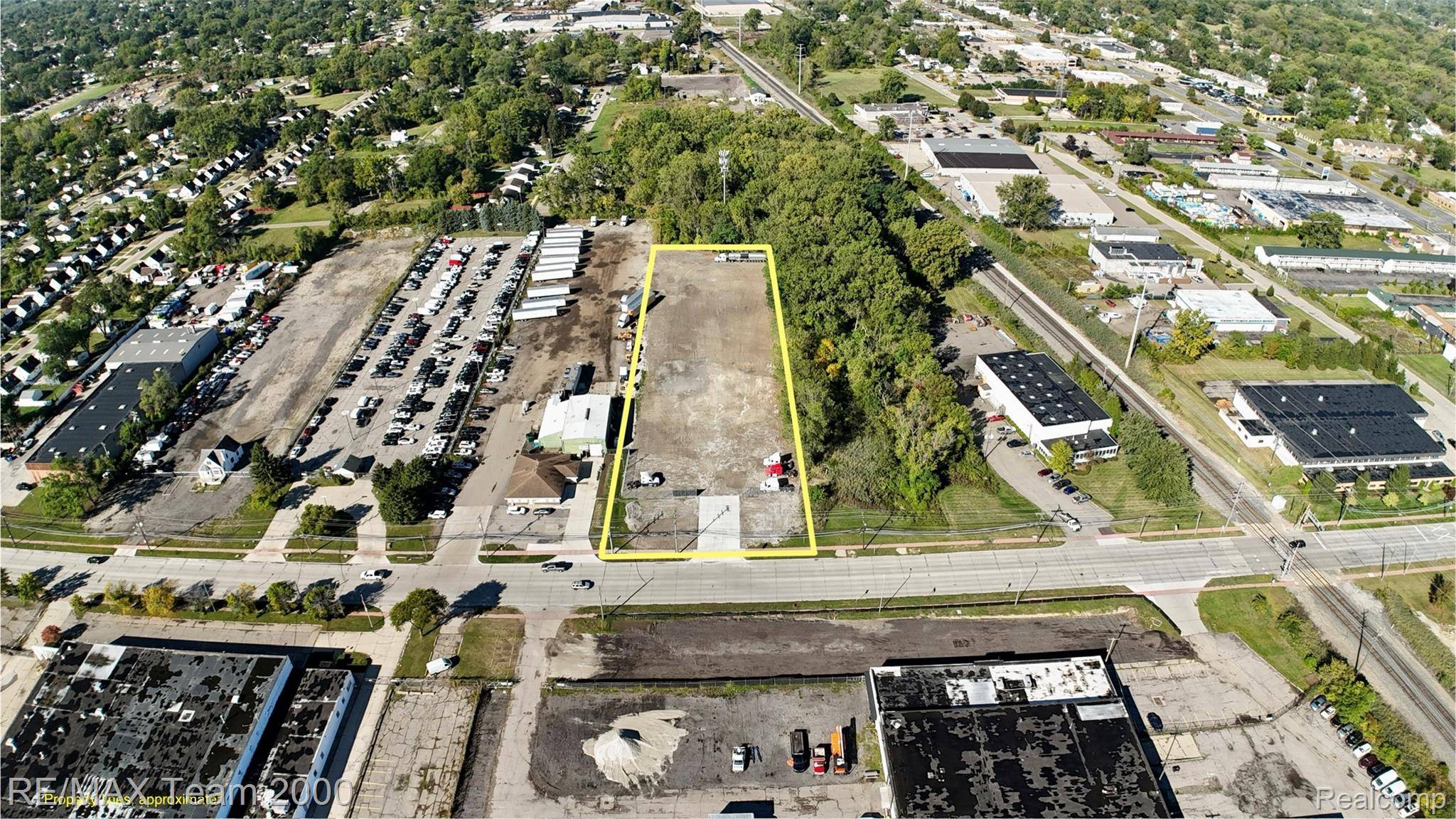 2640 Beech Daly RD, Inkster, MI 48141