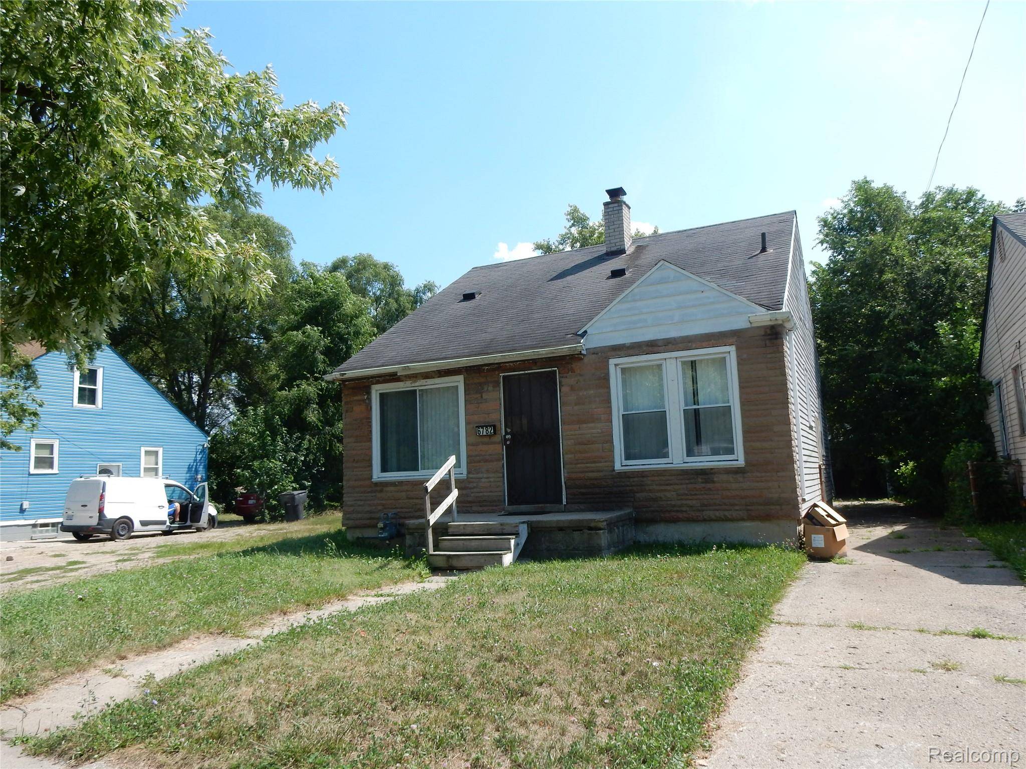 Detroit, MI 48228,6782 Evergreen AVE