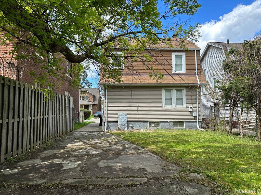 Detroit, MI 48238,2477 Waverly ST
