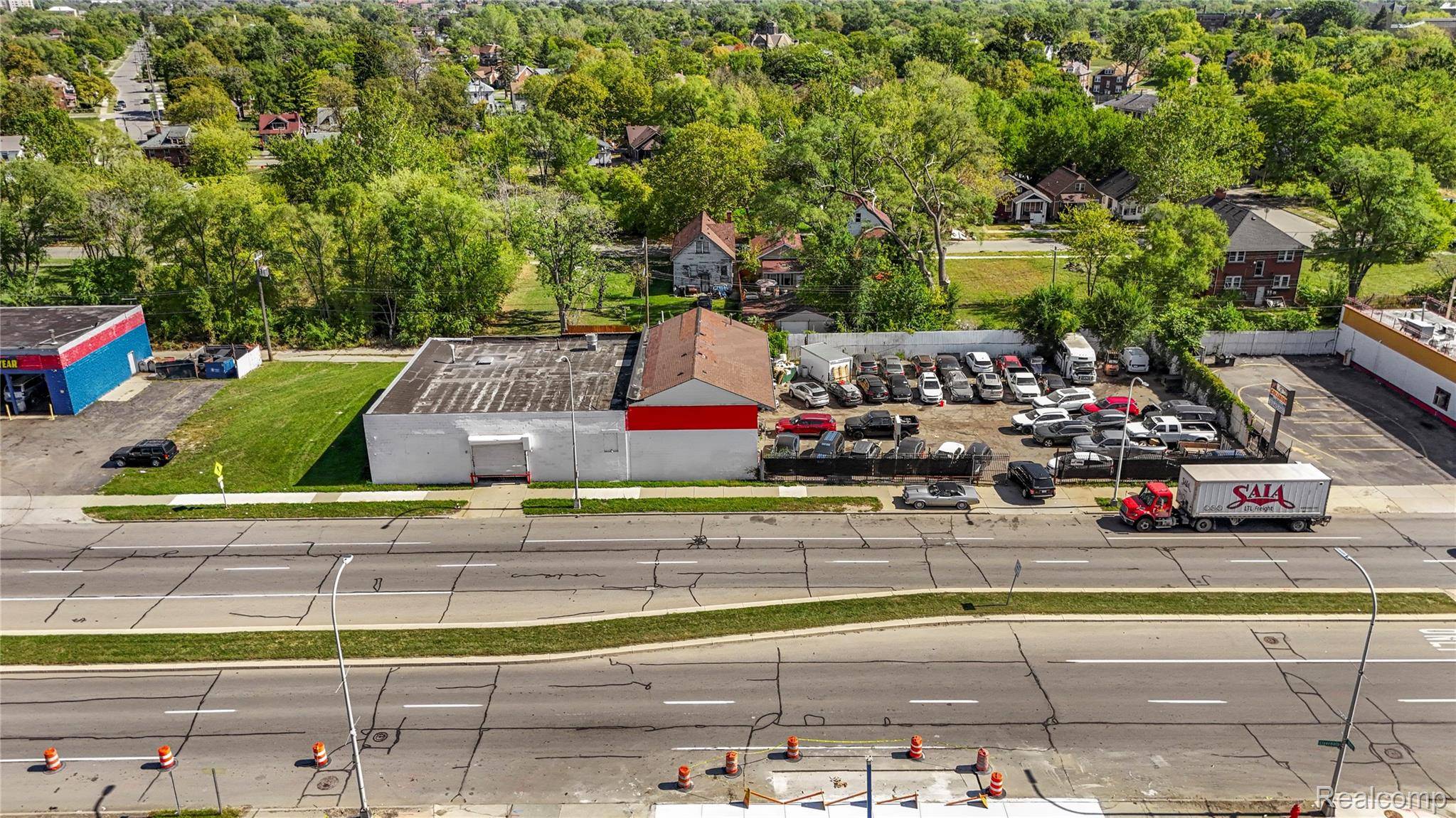 Detroit, MI 48204,10230 Livernois AVE