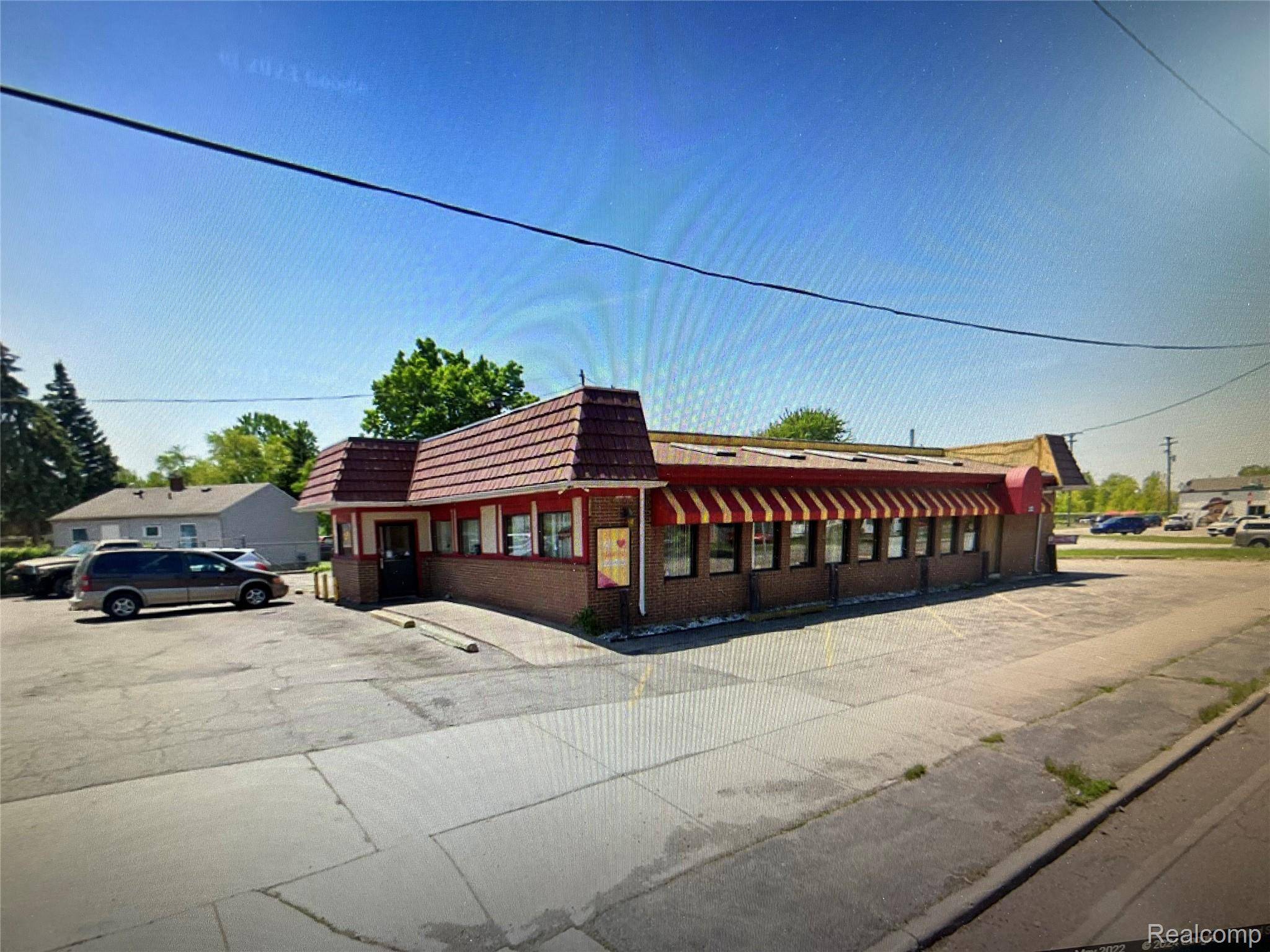 Flint, MI 48506,3402 Davison RD