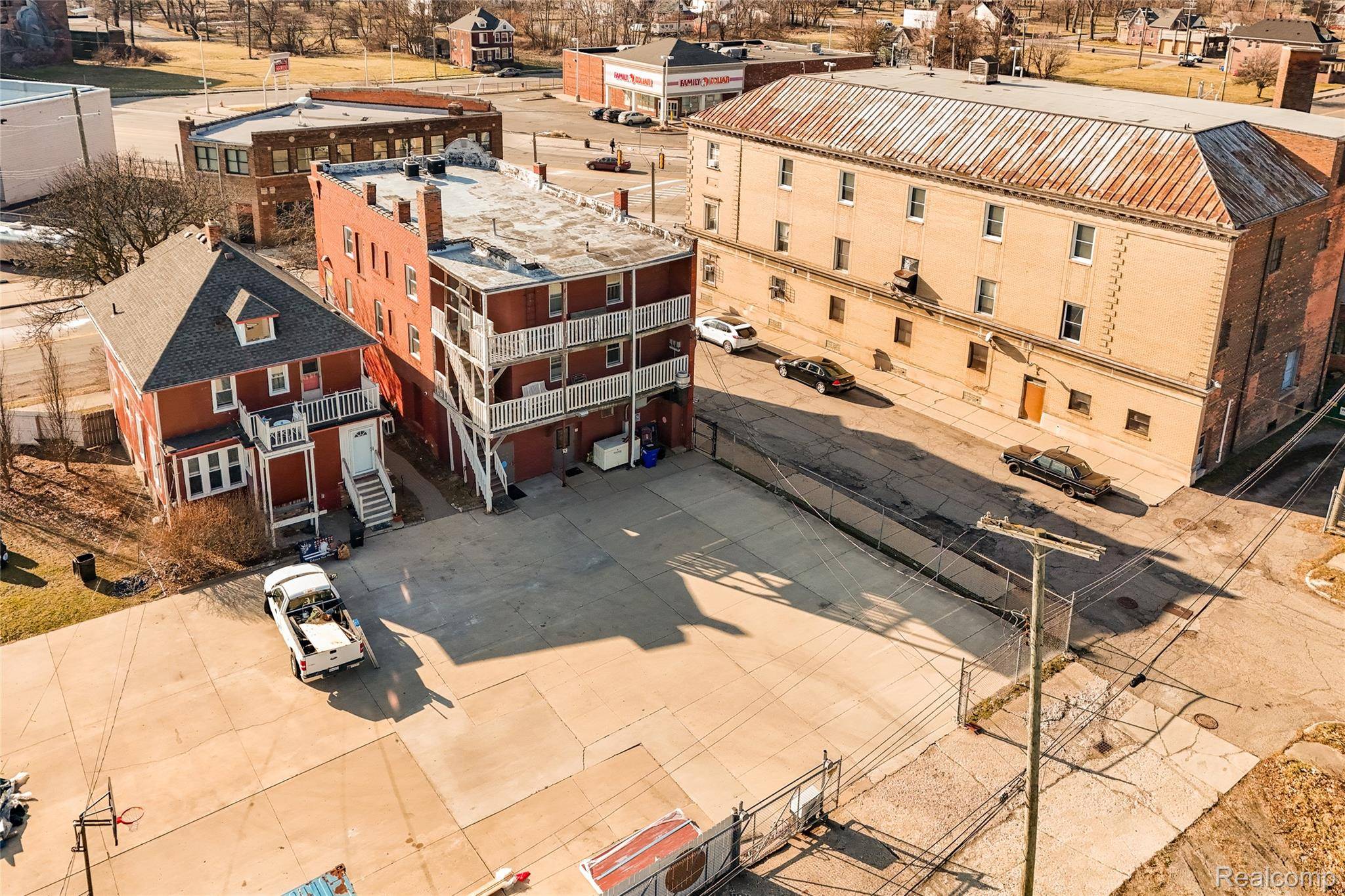 Detroit, MI 48207,3442 McDougall ST