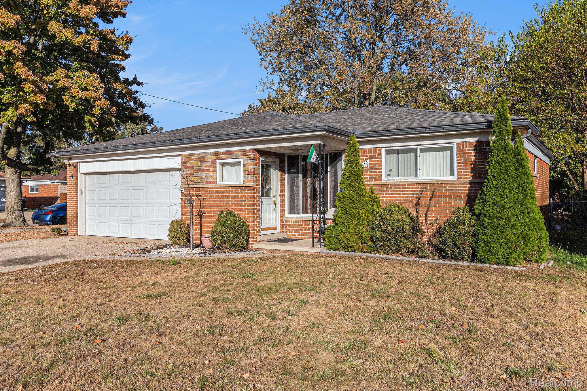 Warren, MI 48092,28440 Panama ST