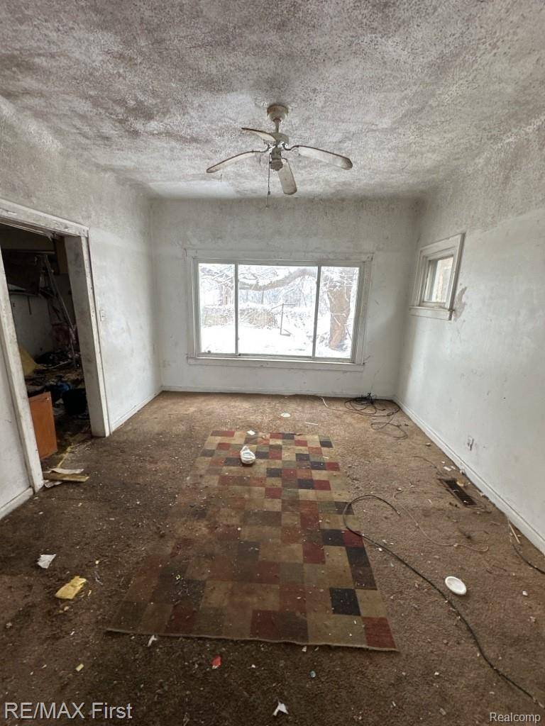 Detroit, MI 48204,9613 American ST