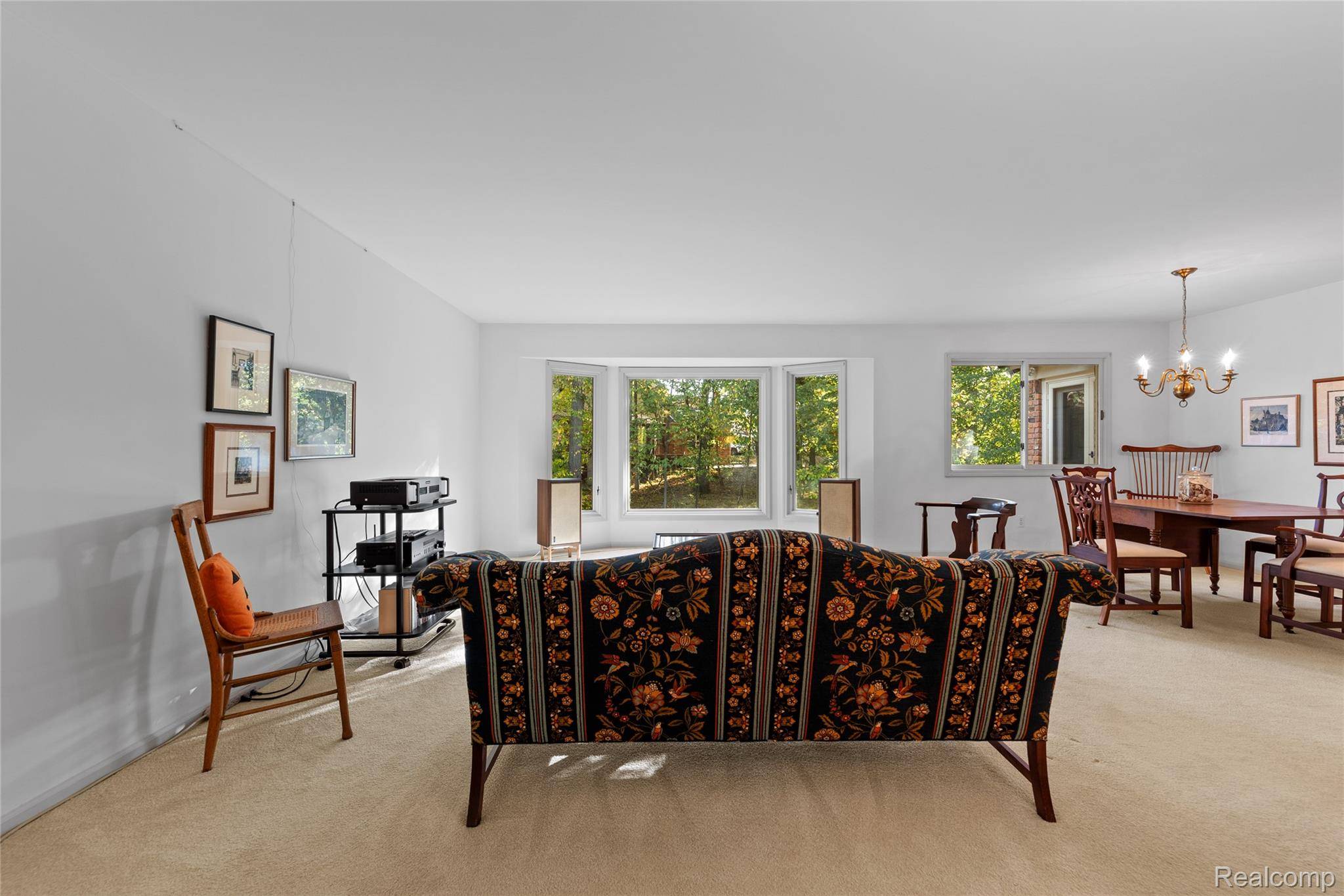 Rochester Hills, MI 48309,448 Streamview CT