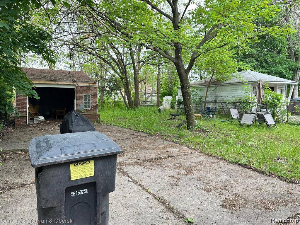 Detroit, MI 48234,20485 Helen ST