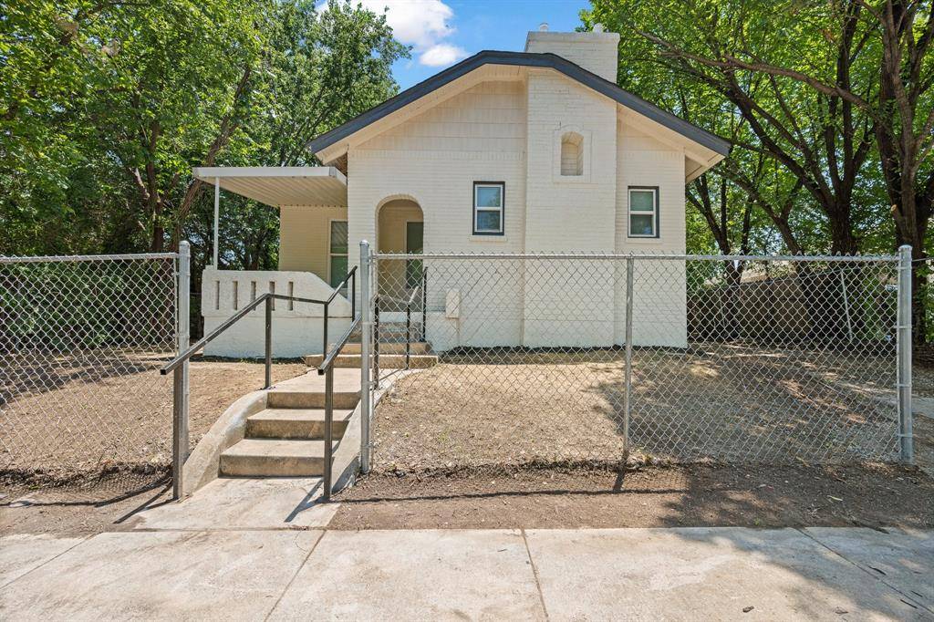 Fort Worth, TX 76104,948 Irma Street