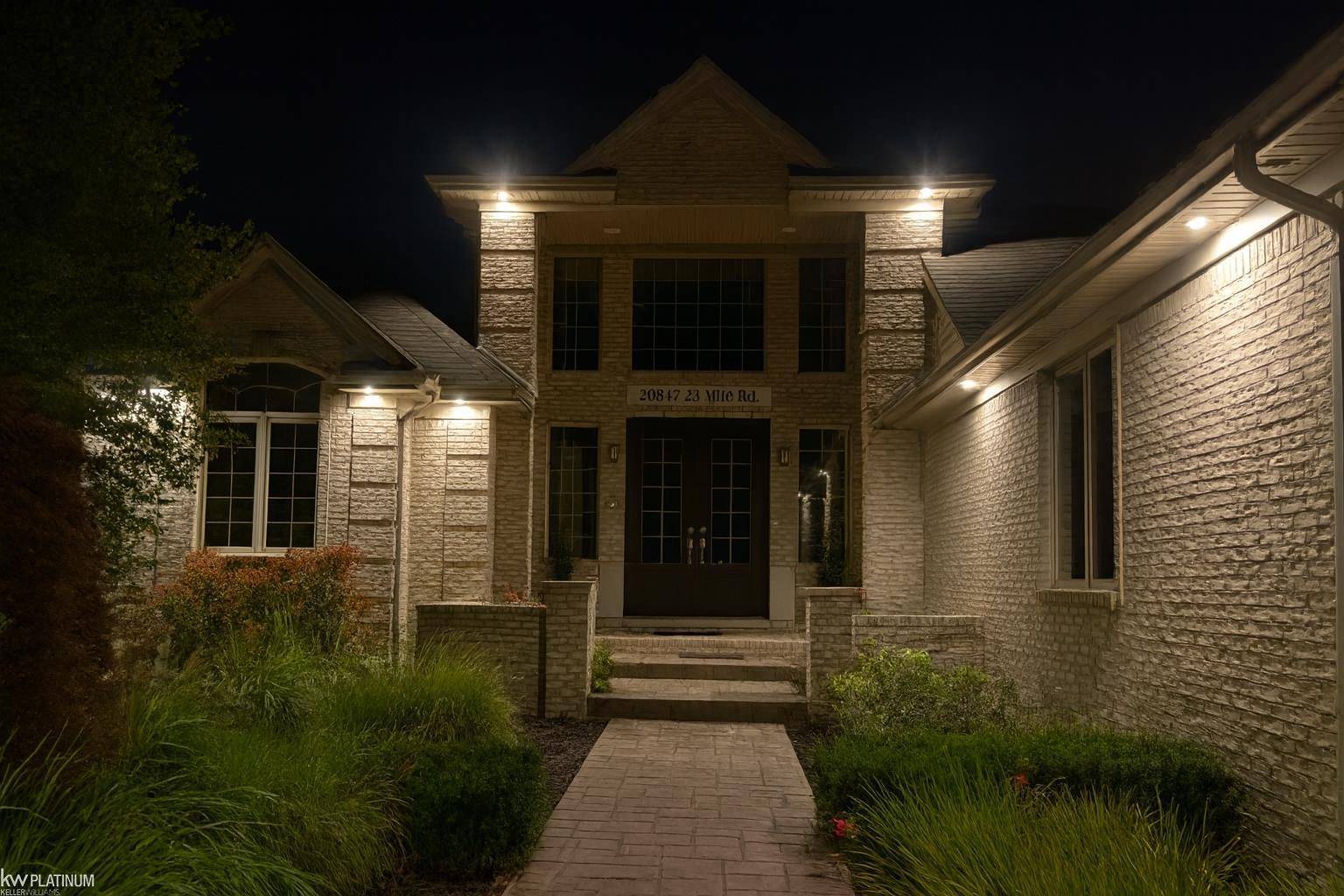 Macomb Twp, MI 48042,20847 23 Mile RD