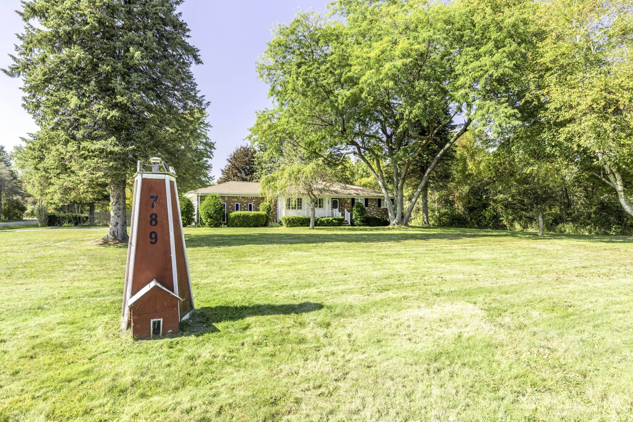 Port Sanilac, MI 48469,789 N Lakeshore RD