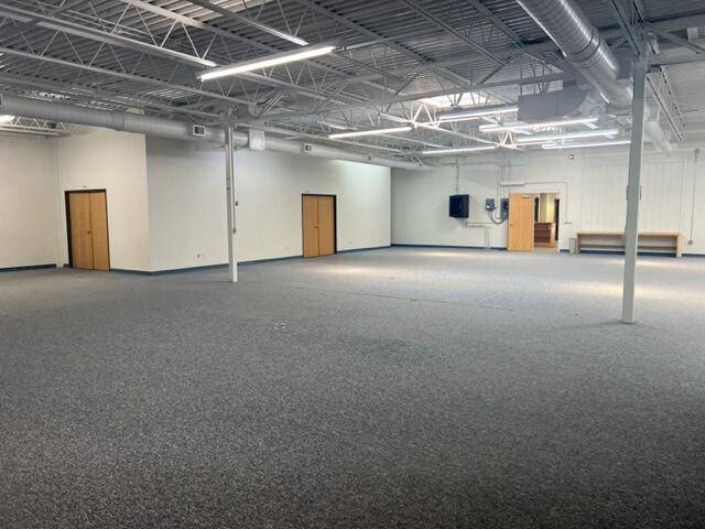 8116 Fulton ST E, Ada Twp, MI 49301