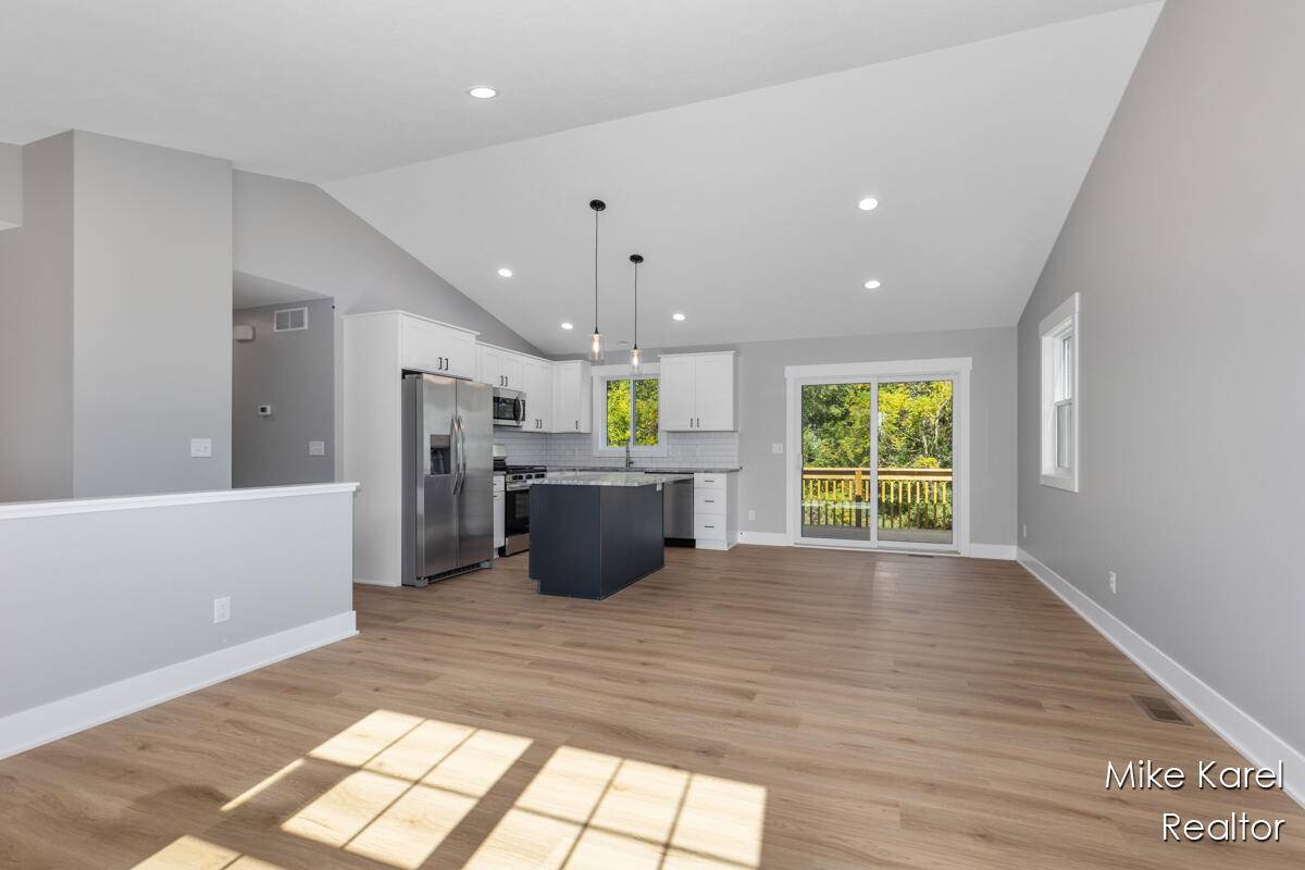 Allendale, MI 49401,10613 68th AVE