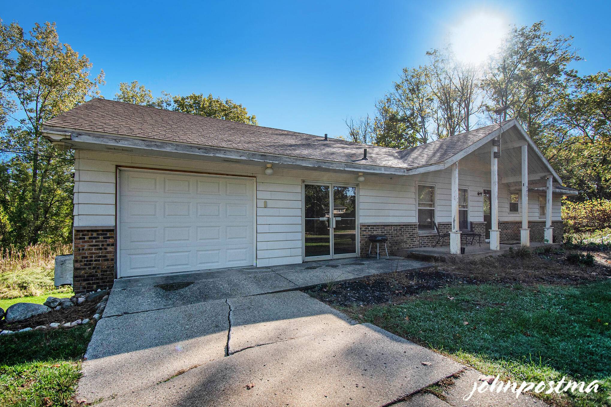 Ada, MI 49301,970 Buttrick AVE SE