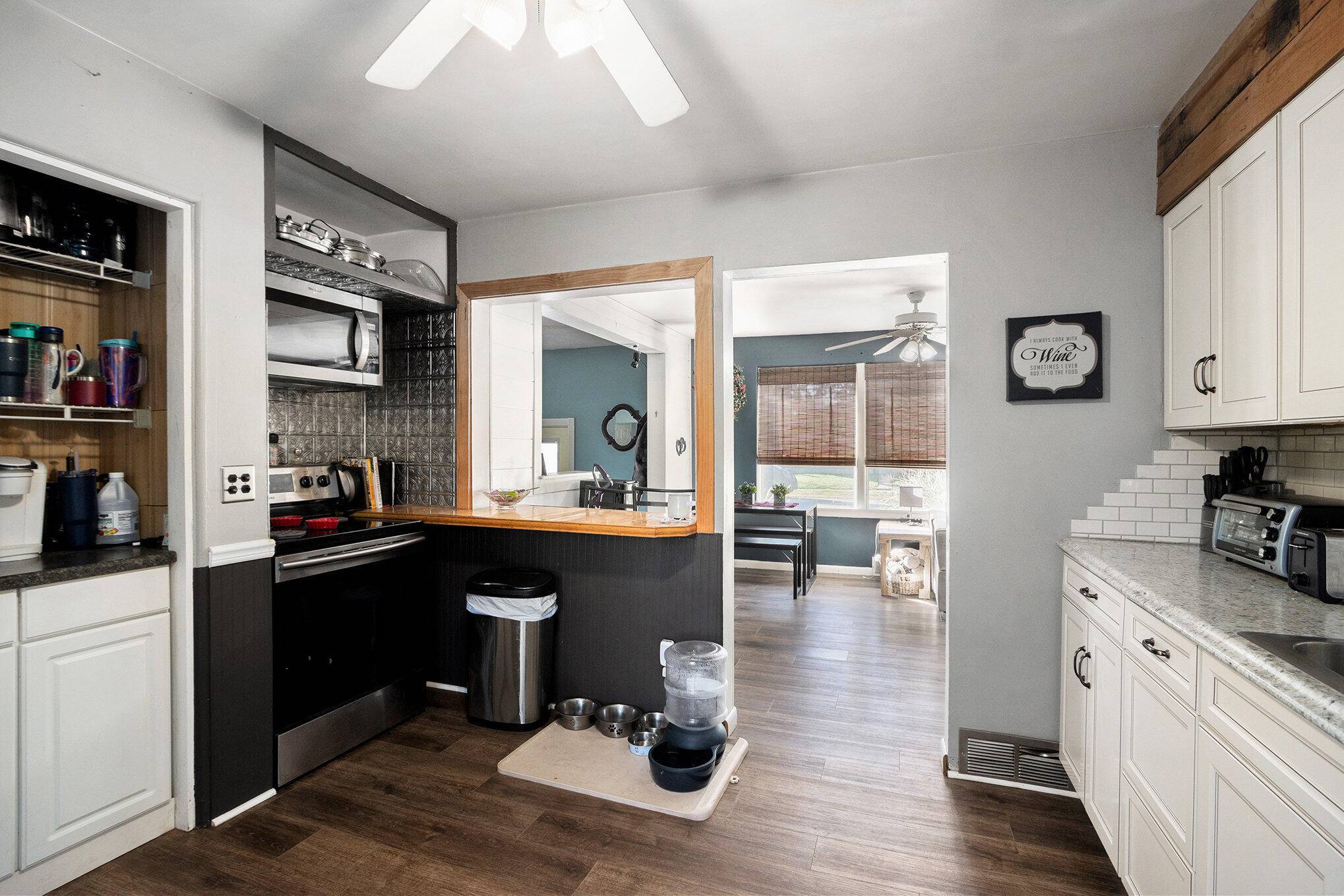 Hartford, MI 49057,103 Paras Hill DR