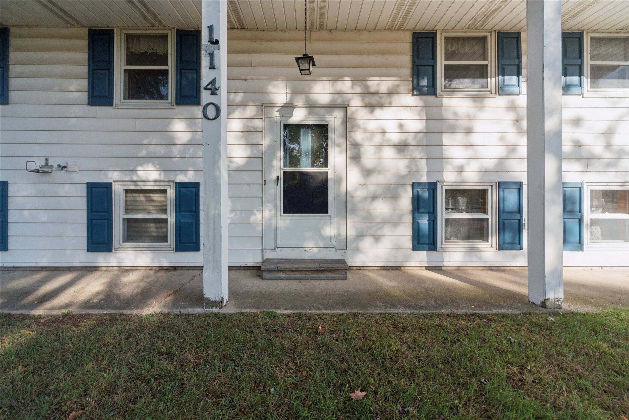 Leslie, MI 49251,1140 Covert RD