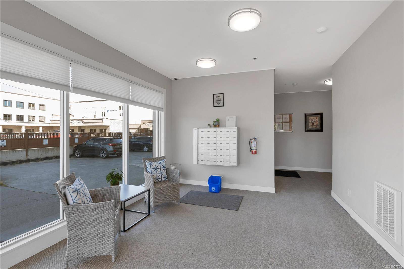 Duncan, BC V9L 1T3,15 Canada Ave #506