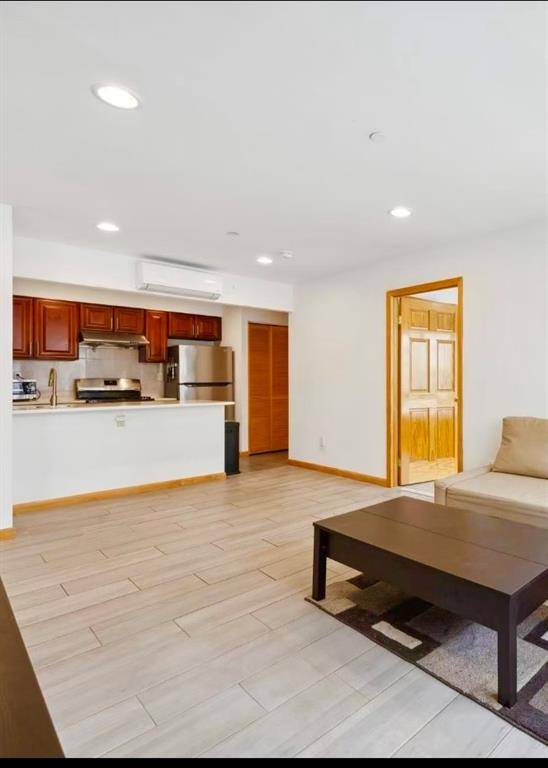 Brooklyn, NY 11220,229 55th ST #2A