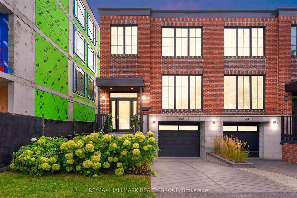 Carlingwood - Westboro And Area, ON K2A 1Z3,396 Roosevelt AVE