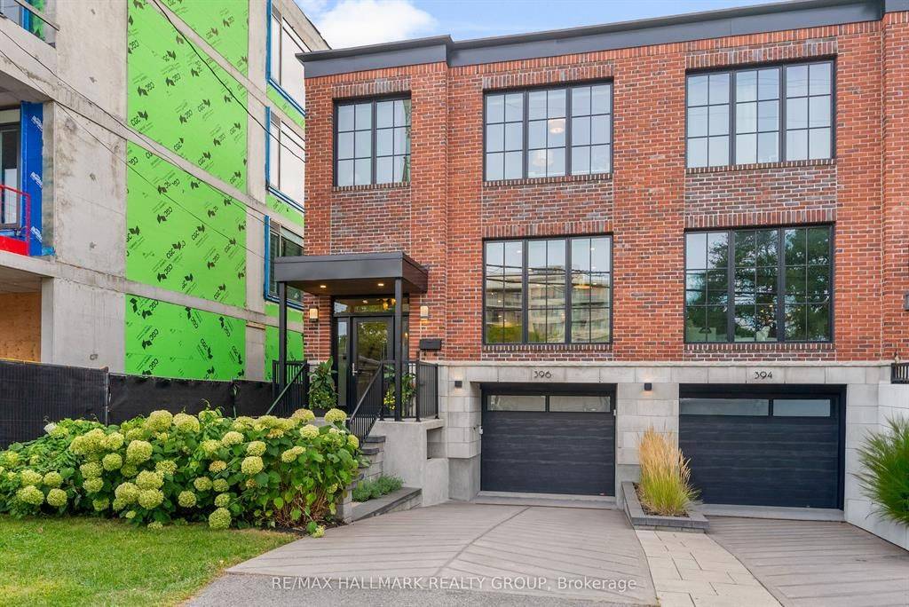 Carlingwood - Westboro And Area, ON K2A 1Z3,396 Roosevelt AVE