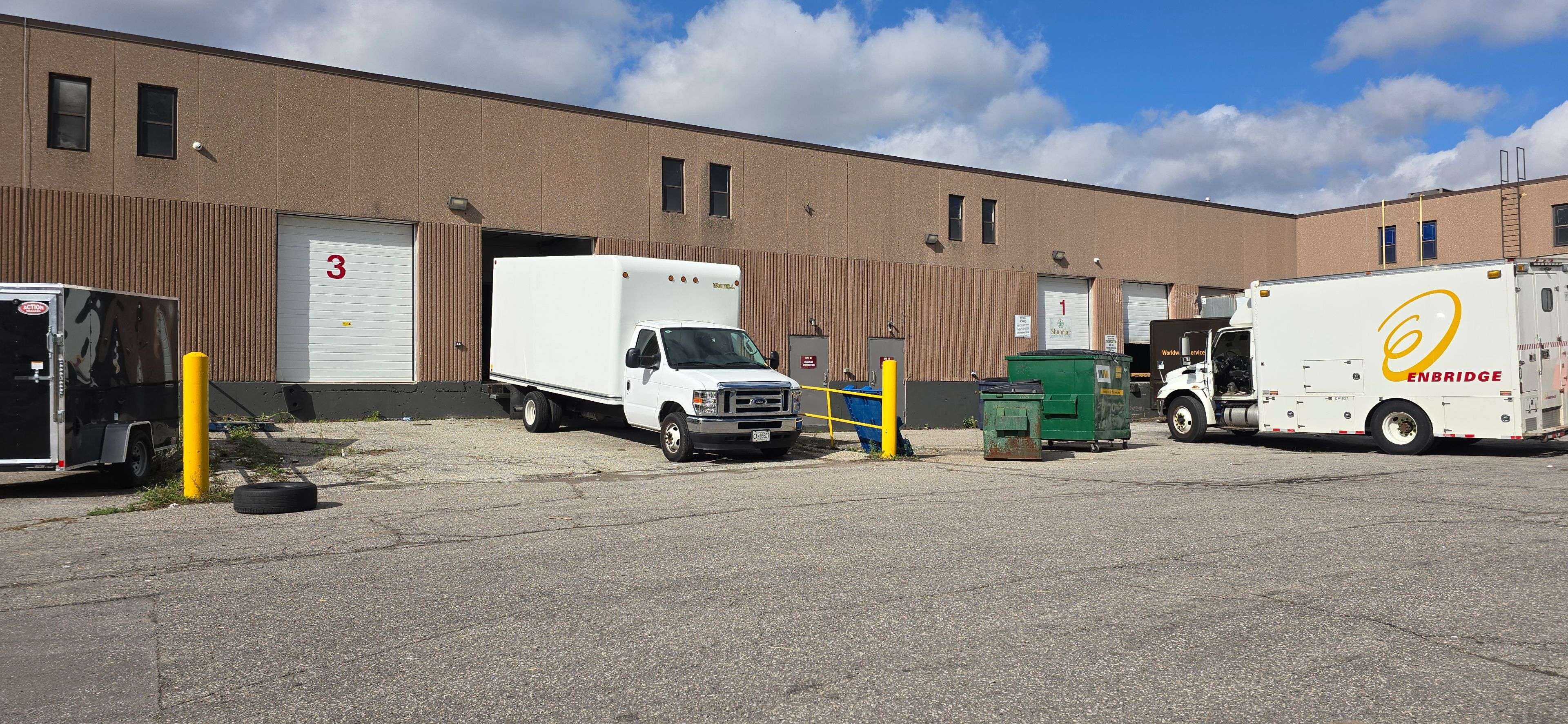 Toronto E11, ON M1B 2Y9,370 Tapscott RD #2, 3