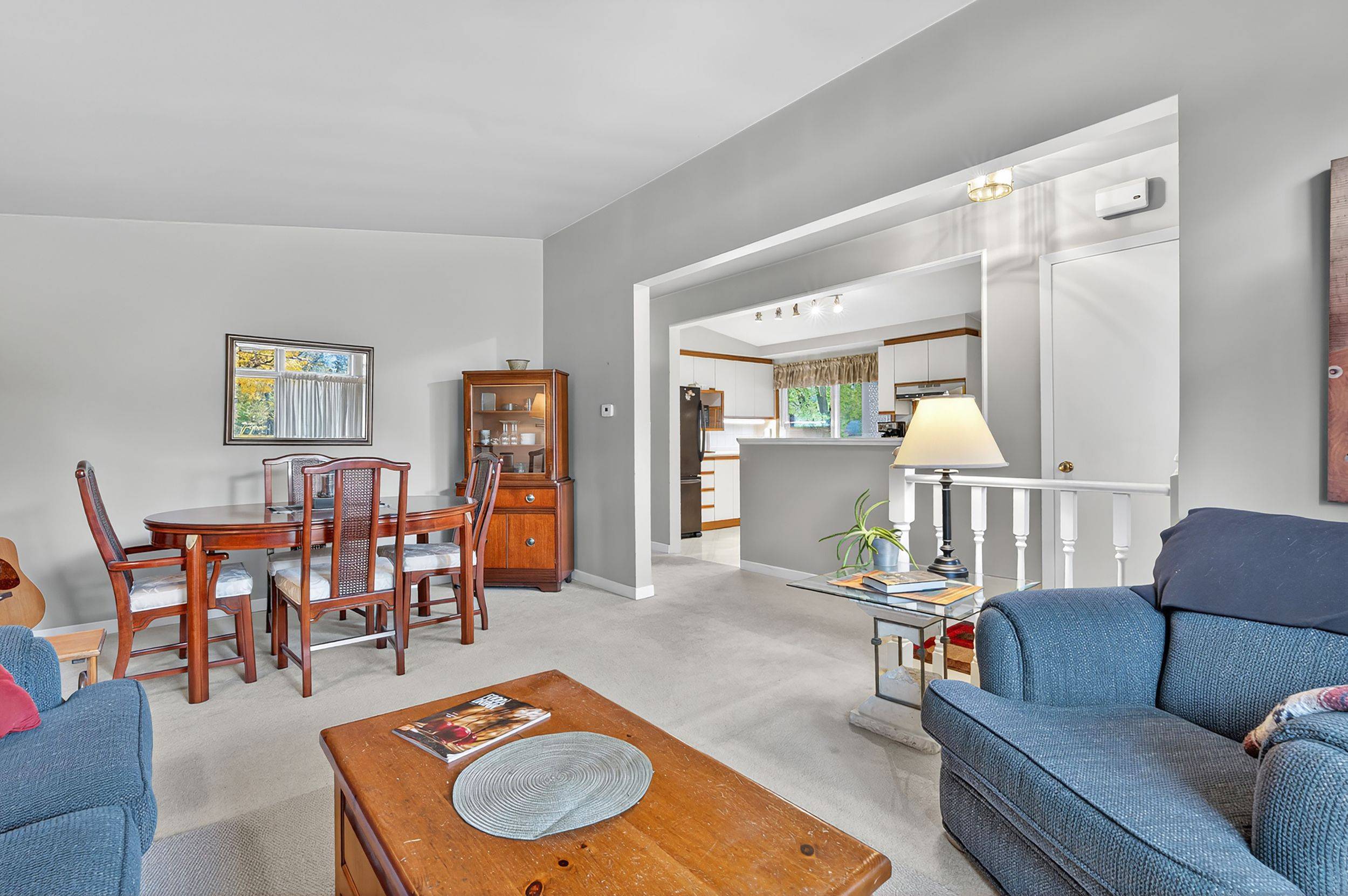 Guelph, ON N1H 6E8,15 Woodycrest DR