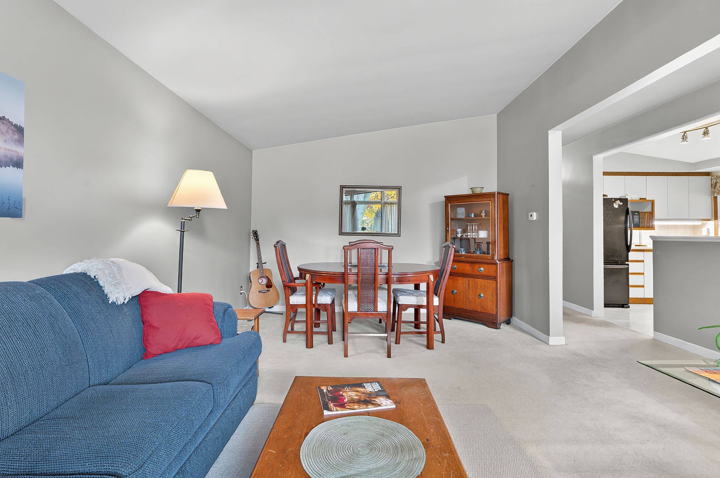 Guelph, ON N1H 6E8,15 Woodycrest DR