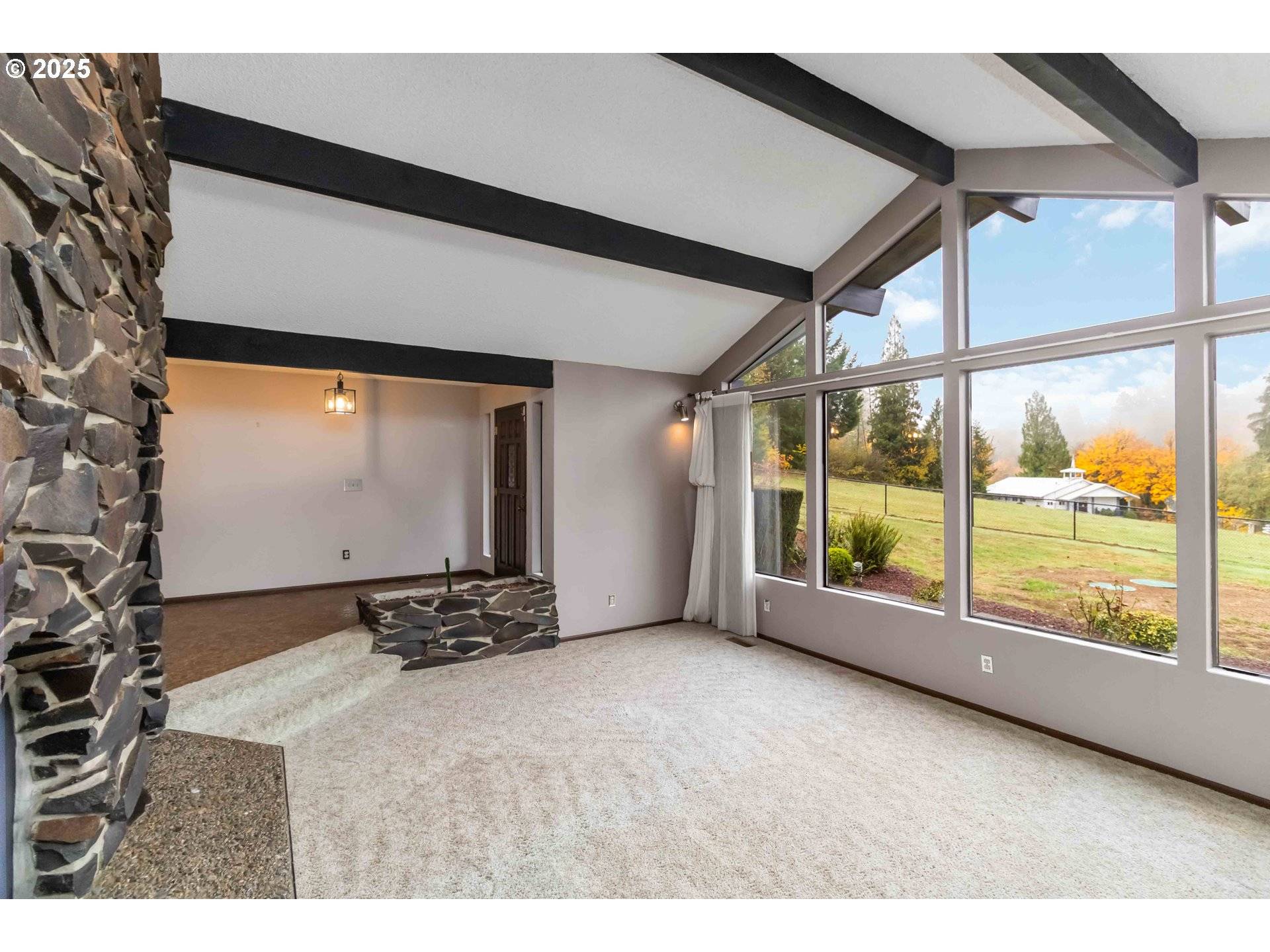 Longview, WA 98632,720 ABERNATHY CREEK RD