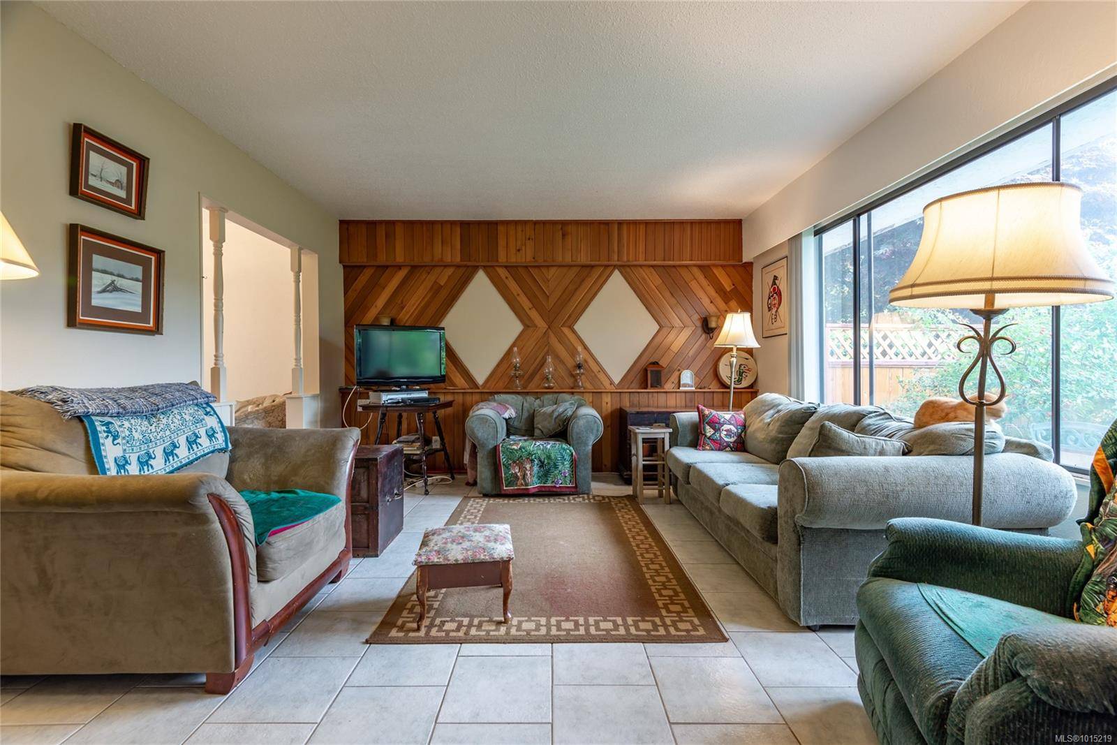 Gold River, BC V0P 1G0,500 Muchalat Pl #11