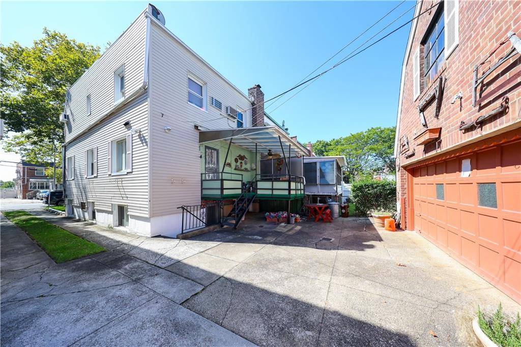 Brooklyn, NY 11214,2535 Bath AVE