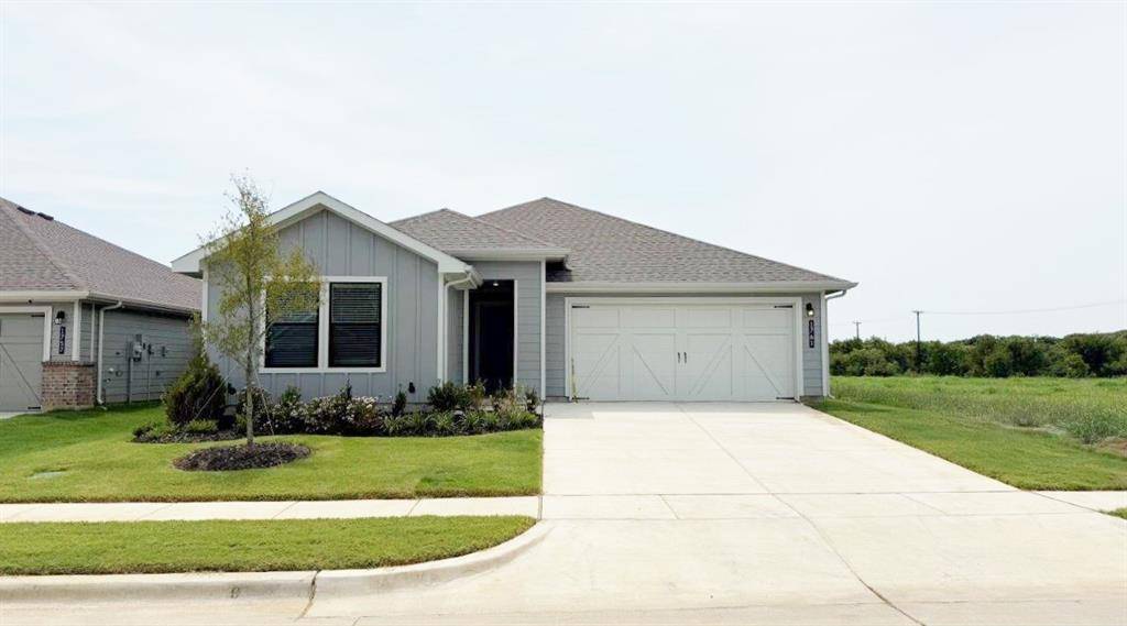 Burleson, TX 76028,1761 RIVER BEND Road