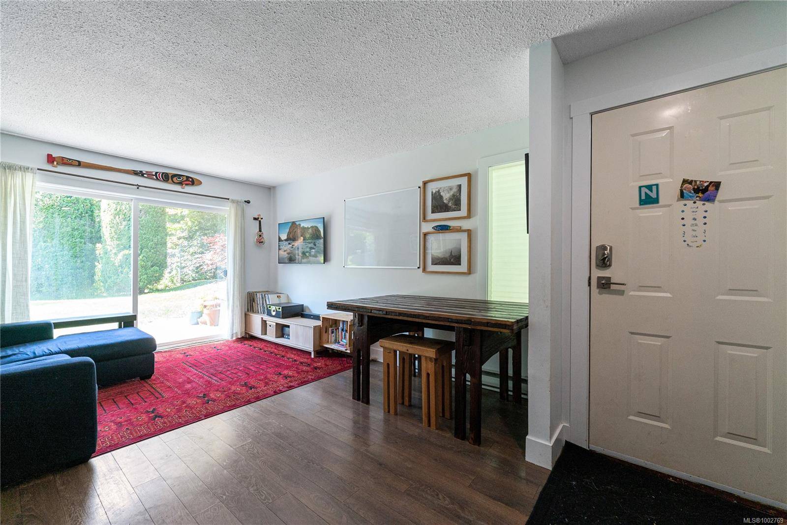 Nanaimo, BC V9R 5W4,449 Gail Pl #1