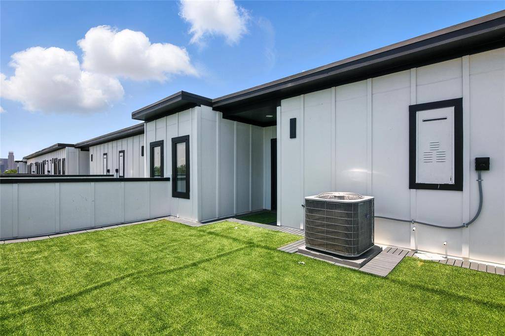 Dallas, TX 75206,1425 N Garrett Avenue #110