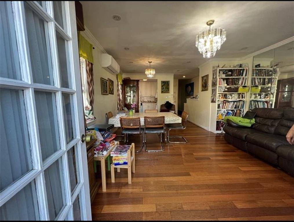 Brooklyn, NY 11210,1046 East 32nd ST