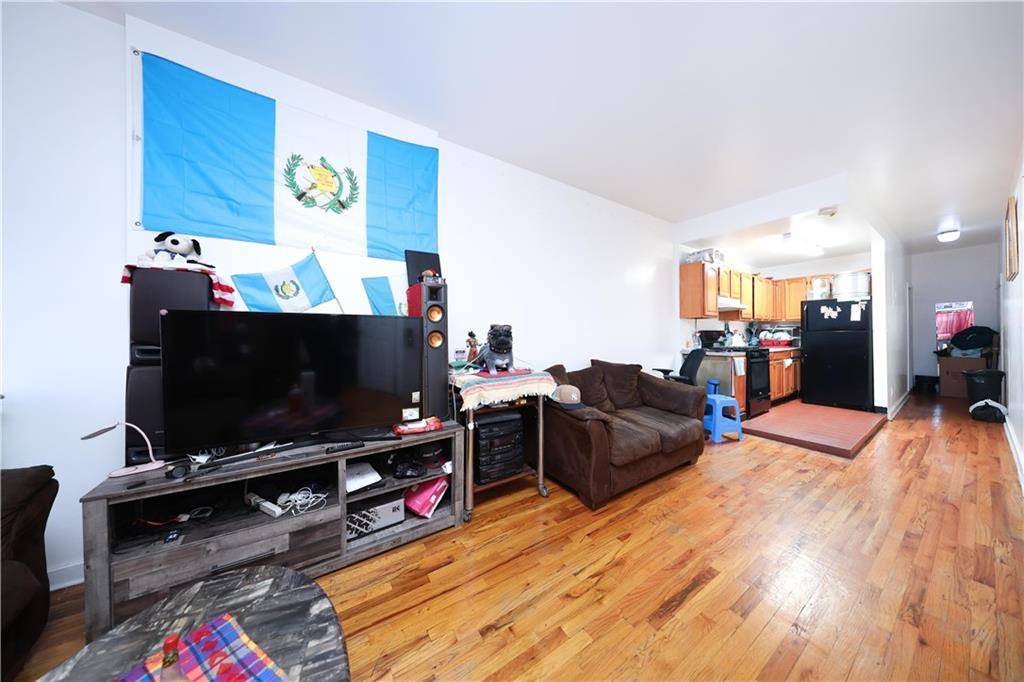 Brooklyn, NY 11220,5813 4th AVE