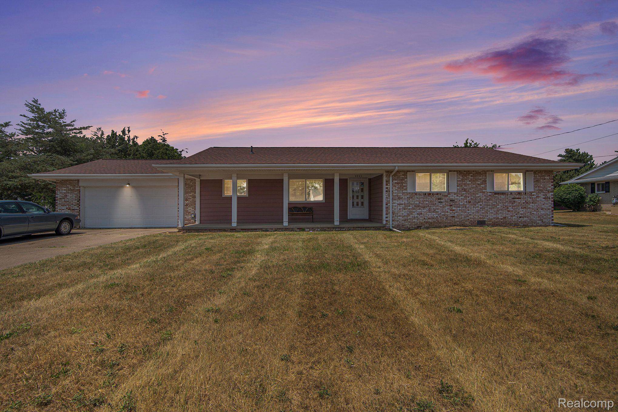 Flushing, MI 48433,4043 MARIANNE DR