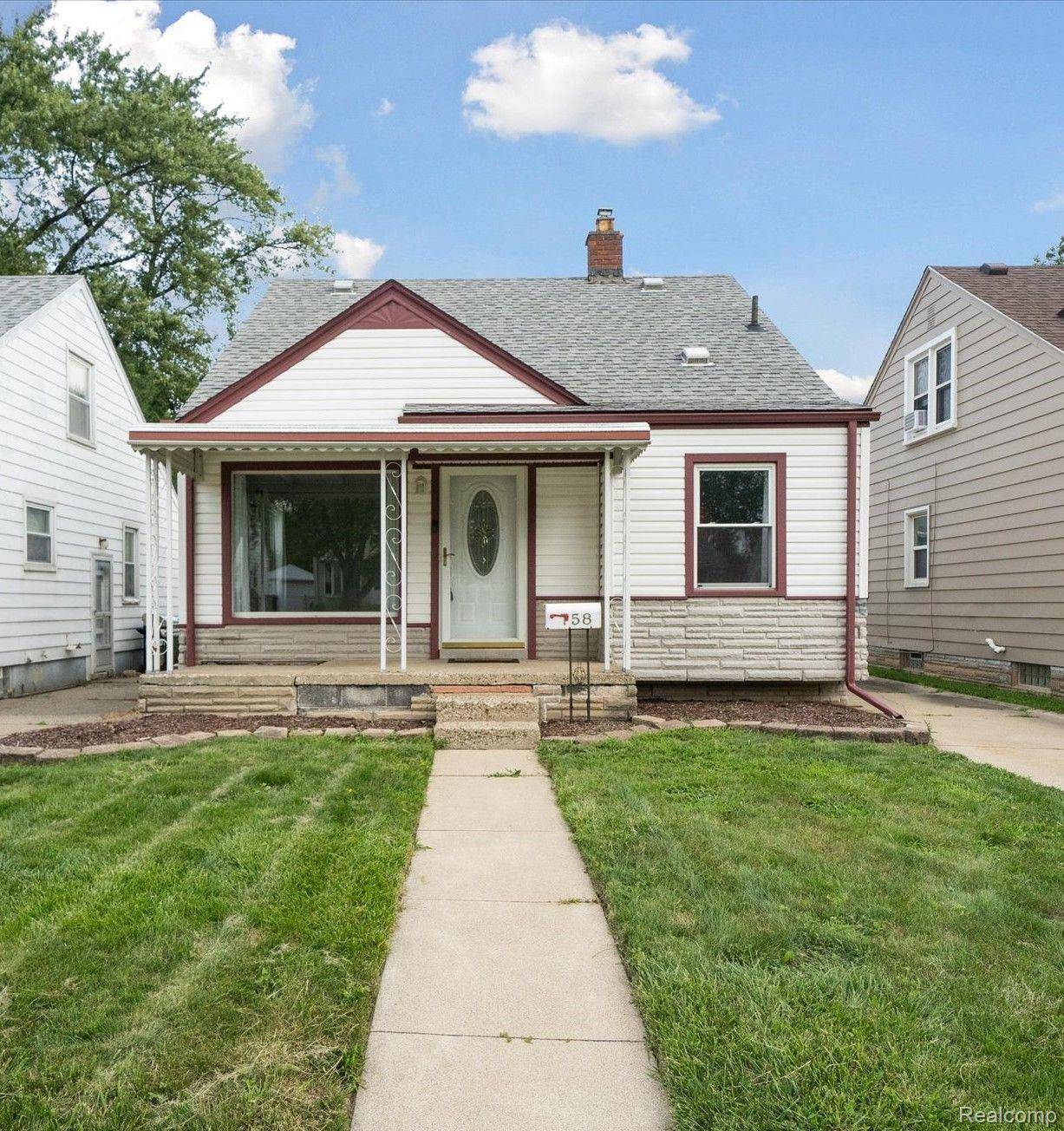 Lincoln Park, MI 48146,758 CLEVELAND AVE