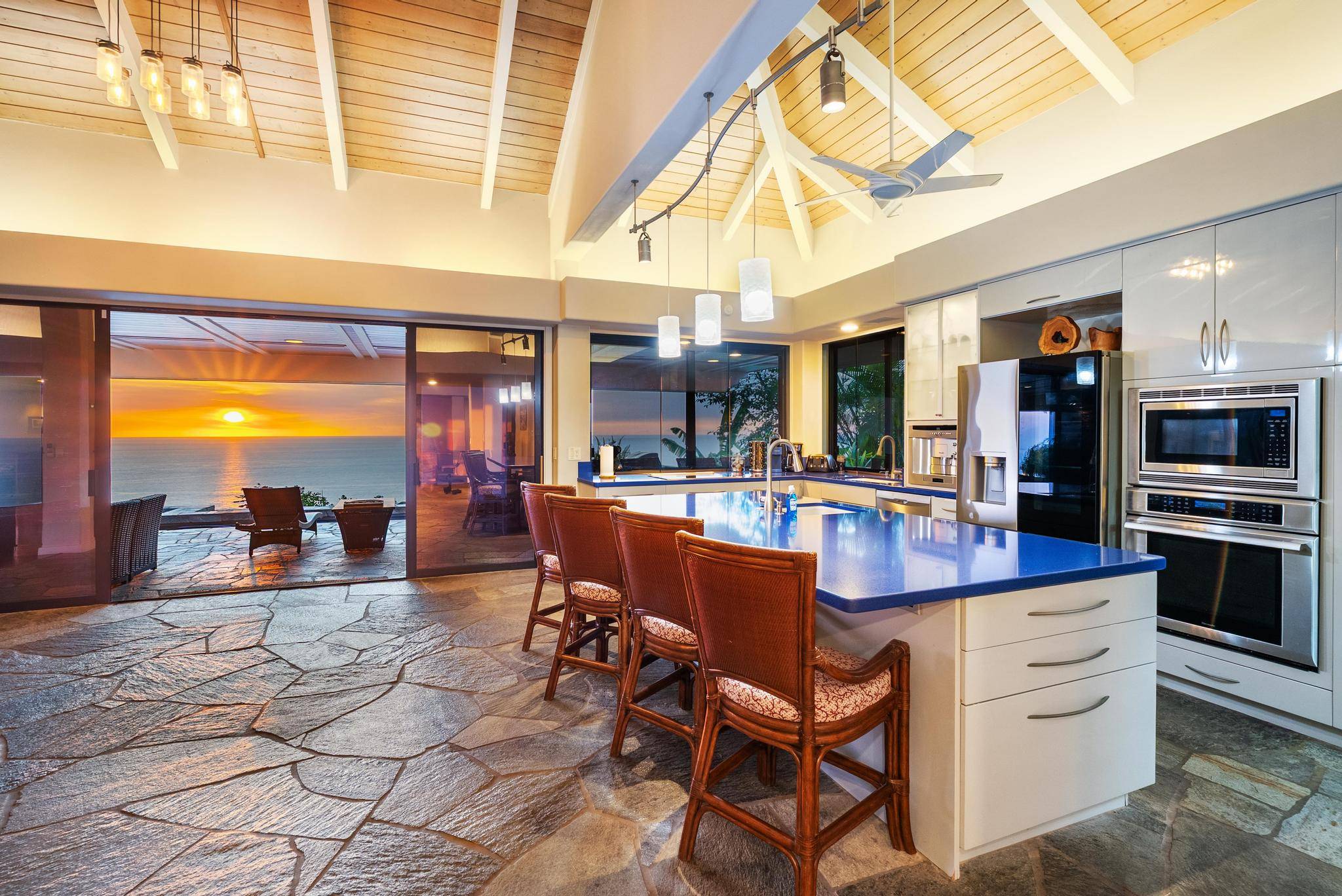 78-6814 KEAUPUNI ST, Kailua-kona, HI 96740