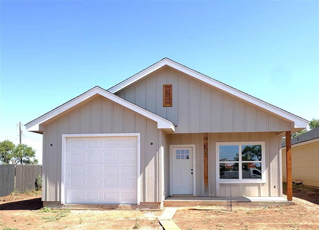 Abilene, TX 79602,894 Minda Street